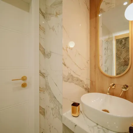 Silence Karpatia Delux Z Wanną *