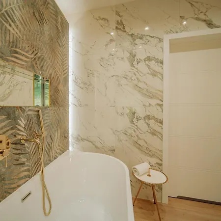 Silence Karpatia Delux Z Wanną